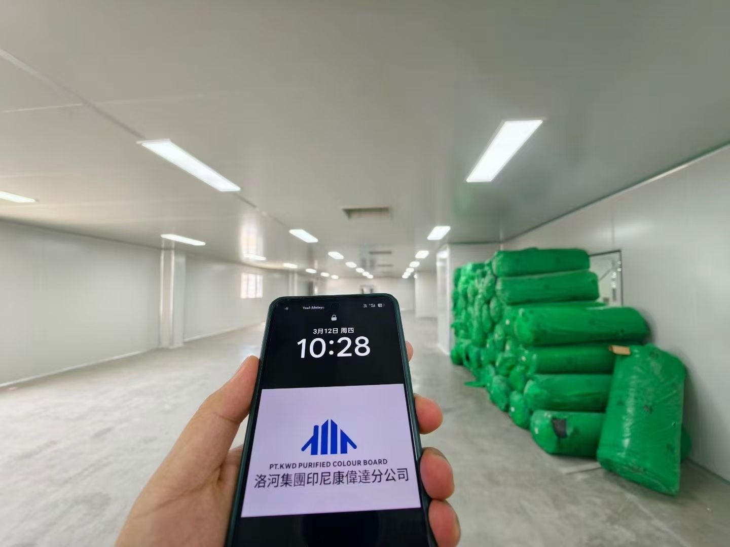 Dokumentasi proyek clean room PT KWD 4